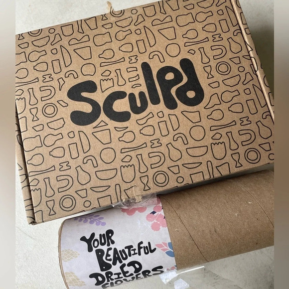 SALE!!! NWT Sculpd Dried Flower Vase Pottery Kit - Picture 1 of 14